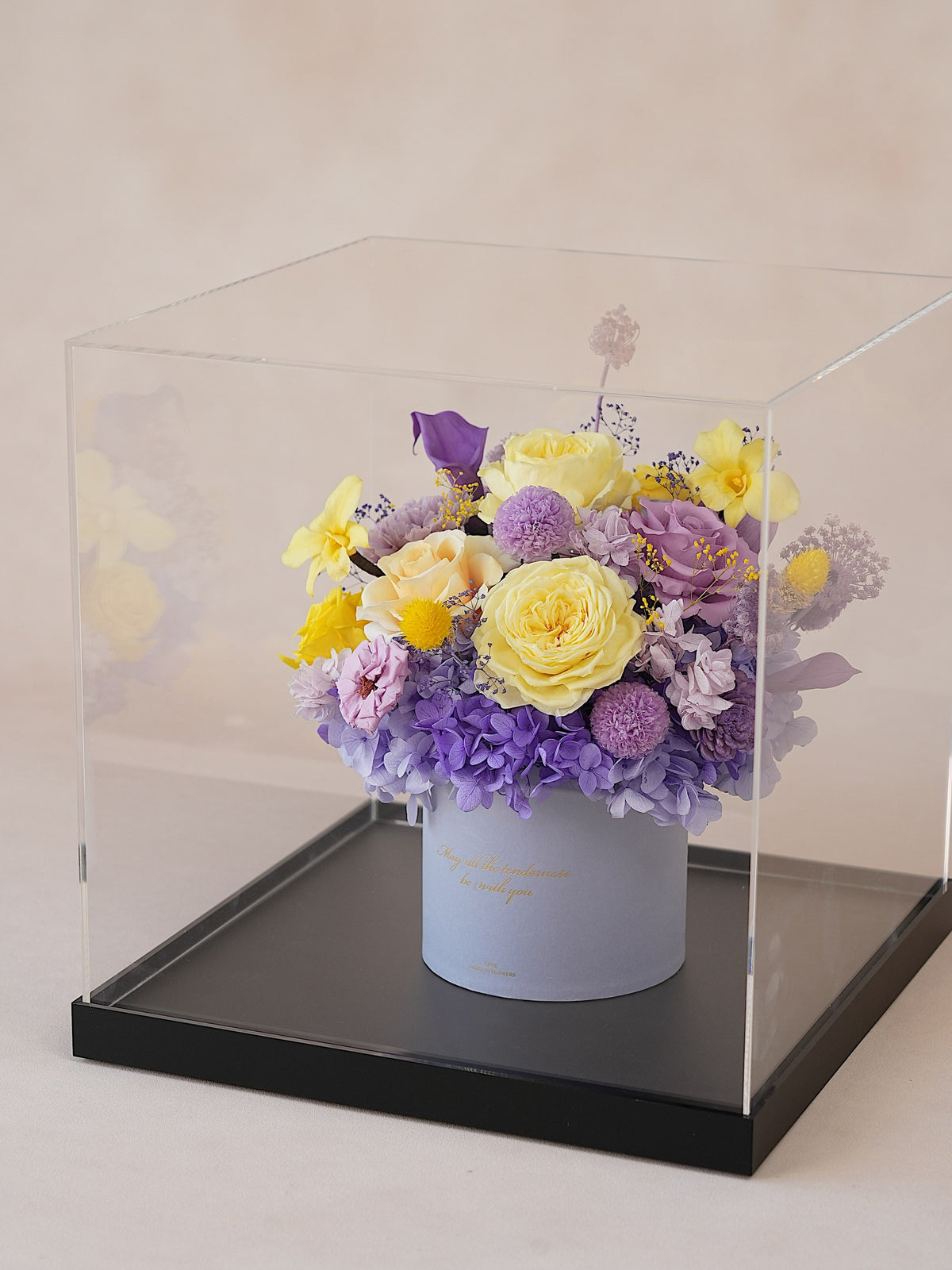 Luxe Hug Bucket — Custom Hand-Tied
